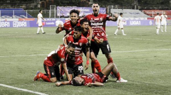 Peluang Arema Kandas, Bali dan Persib Berburu Juara