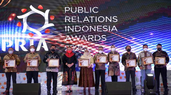 Kolaborasi Untuk Kebangkitan Negeri, Kementerian Koordinator Bidang Perekonomian Kembali Raih Penghargaan