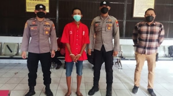Seorang Ayah di Surabaya Tega Cabuli Anak Kandung