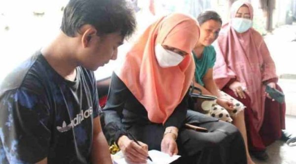 Reni Astuti : Program Hebat, Cara Tepat Putus Rantai Kemiskinan