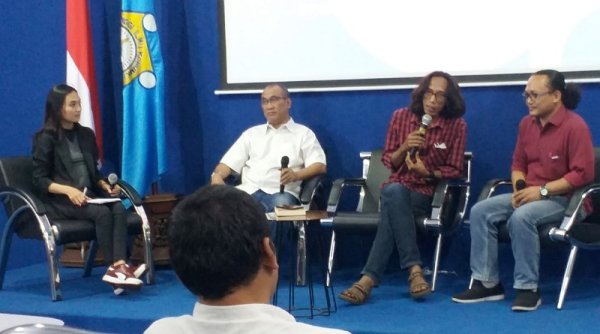 Ikatan Alumni Stikosa-AWS Gelar Bedah Buku 'Ryan, Transformasi Sang Jagal Jombang'