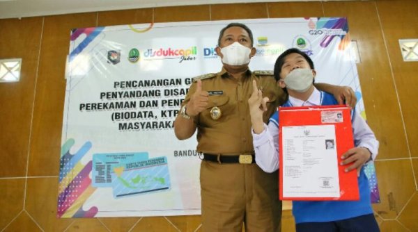 Pemkot Bandung Permudah Penerbitan Dokumen Kependudukan bagi Penyandang Disabilitas