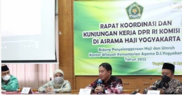 Saudi Tetapkan Batasan Usia Haji, Dirjen PHU: Kita Harus Ikuti