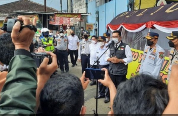 Gubernur Ridwan Kamil Prihatin OTT Bupati Bogor Ade Yasin oleh KPK