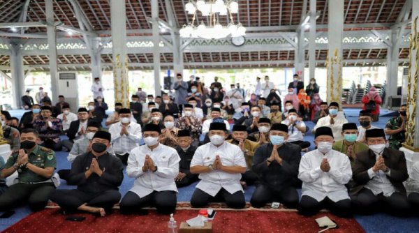Covid-19 Terkendali, Umat Islam Kota Bandung Dipersilakan Salat Idulfitri