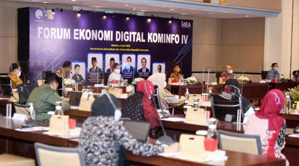 Buka FEDK IV, Menteri Johnny Ajak Lokapasar Tingkatkan Transaksi UMKM
