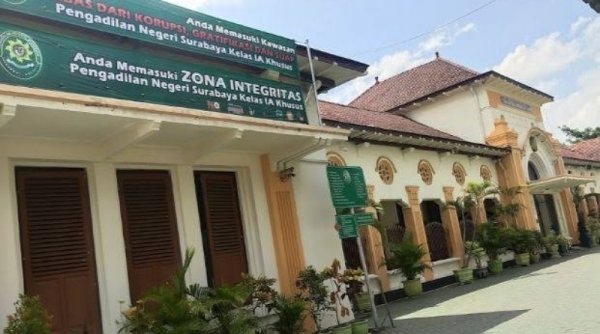 Hakim PN Surabaya Keluhkan Sidang Secara Virtual