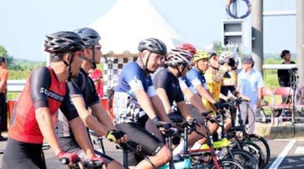  Jelang HJKS  Arek Suroboyo Gelar Suroboyo Race 2022
