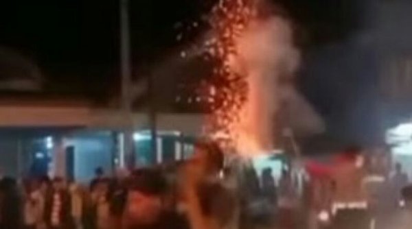 Gegara Petasan di Malam Takbiran Entis Sutisna Harus Dilarikan ke RS