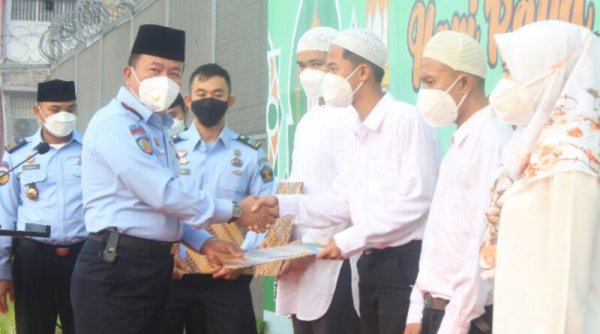 857 Warga Binaan Lapas Cikarang Dapat Remisi, 10 Langsung Bebas