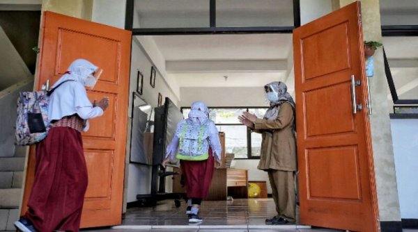 Antisipasi Kemacetan Arus Balik Mudik, Sekolah Masuk Mulai 12 Mei 2022