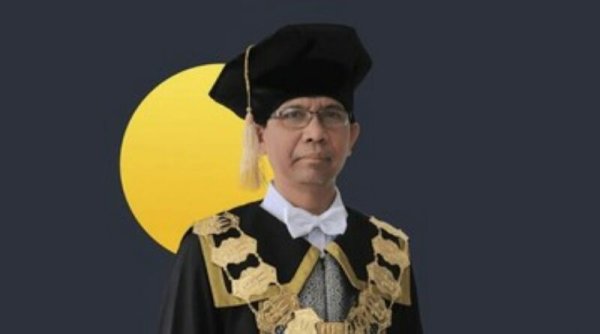 Imbas Kasus 'Manusia Gurun', Rektor ITK Diberhentikan dari LPDP
