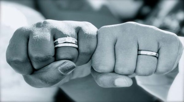 Promosi LGBT di Semua Media Harusnya Dilarang