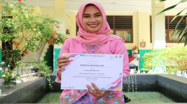 Mustica Anggun, Guru Berprestasi Asal Bekasi, Komik Hasil Karyanya Bakal Jadi Bacaan Siswa SD se-Indonesia