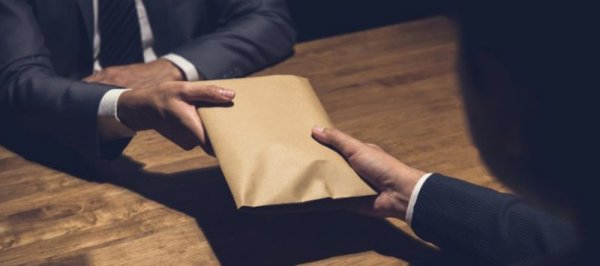 Suap Masih Jadi Kasus Korupsi Terbanyak yang Ditangani KPK