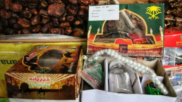 Toko Oleh-oleh Haji dan Umrah Kembali Menggeliat di Kota Bandung