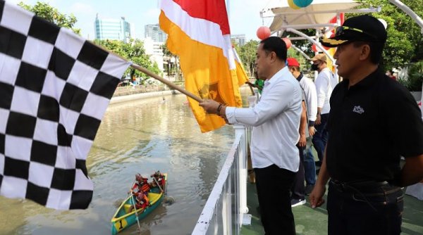 Walikota Eri Cahyadi Rebranding Wisata Perahu Air Sungai Kalimas