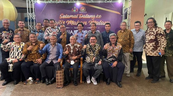 Semalam di Melaka Malaysia, Negeri Bersejarah Warisan Dunia