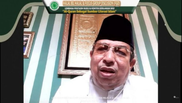 KH Said Agil Al-Munawar: Al Quran Sumber Segalanya