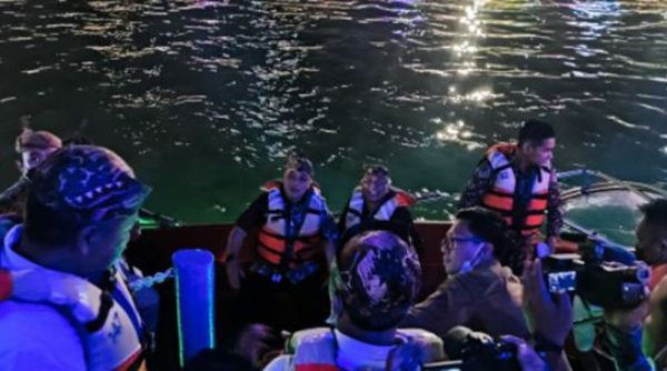 Jalin Sinergitas dengan Media, Walikota Surabaya Eri Cahyadi Berwisata Air Kalimas