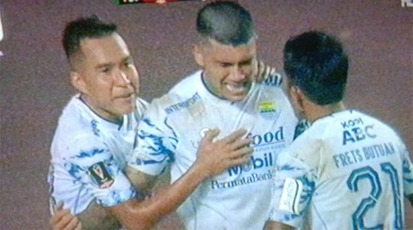 Empat Pemain Persib Masih Berkutat dengan Cedera