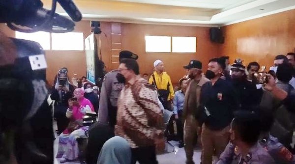 Dalam Kesaksian Kasus Habib Bahar, Fadli Zon : Saya Ikut Menjemput 6 Jenazah Laskar FPI