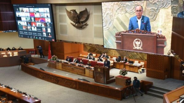 Paripurna DPR Sahkan Lima RUU tentang Lima Provinsi Jadi Undang-undang
