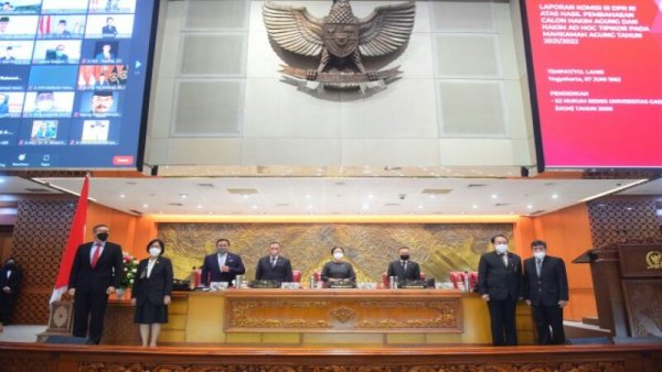 DPR Resmi Sahkan Hakim Agung dan Hakim Ad Hoc MA