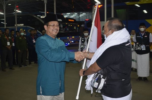 Jemaah Calon Haji Asal Jawa Barat Telah Tuntas Diberangkatkan ke Tanah Suci