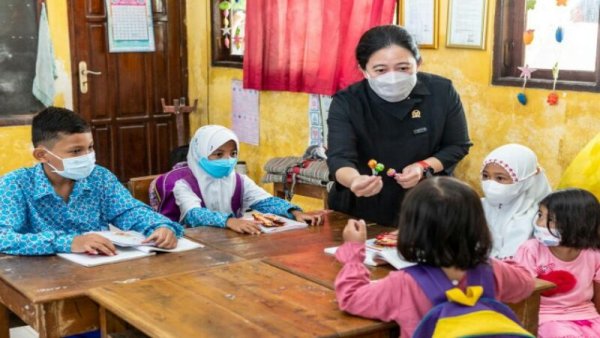 Tren Kasus Covid-19 Naik, Puan Minta Prokes Sekolah Tatap Muka Jadi Perhatian Lebih