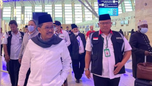 Wamenag Tegaskan Tidak Ada Isolasi, Jemaah Diminta Deteksi Dini Penyakit Bawaan