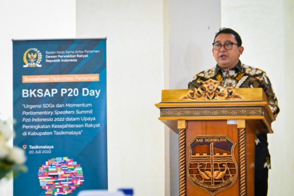 Fadli Zon Dukung Upaya Tasikmalaya Jadi Kota Pendidikan Kerja Sama Dunia Internasional