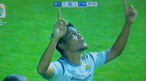 Ditahan Bhayangkara FC,  Persib Gagal Lestarikan Keunggulan