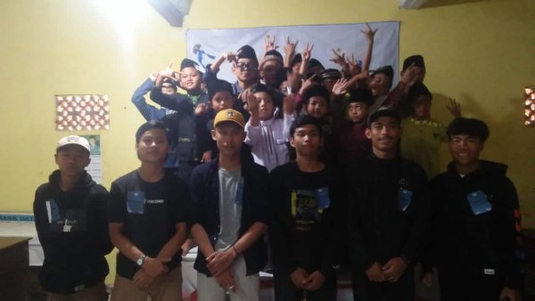 Isi HUT ke-77 RI, Warga Desa Cilampeni Kab. Bandung Gelar Lomba Adzan