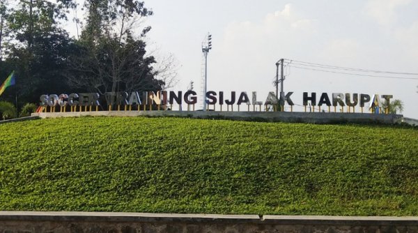 DEPTH NEWS | Tendangan Hampa dari Si Jalak Harupat