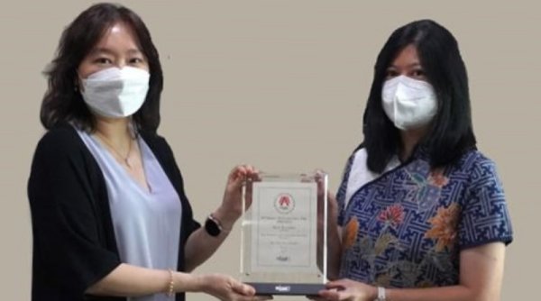 Danamon dan Prodia Raih Penghargaan “Best Payments dan Collection Solution”