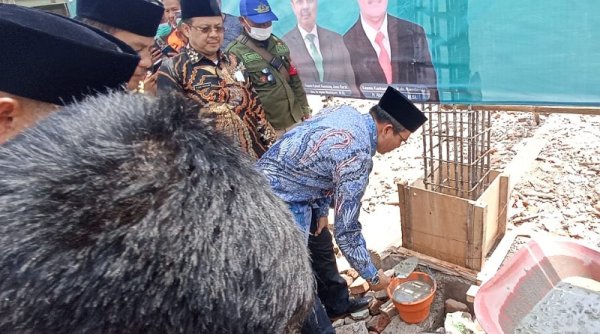 Sarana Belajar di Kabupaten Bandung Masih Kurang, Bupati Berbagi Tugas Bangun Madrasah dengan Kemenag