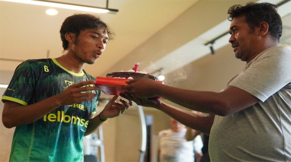 HBD Ke-19. Robi, "Bersyukur Dapat Banyak Kebahagiaan"