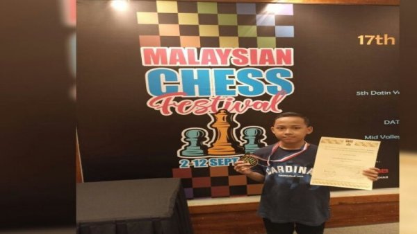 Siswa Madrasah Raih Prestasi Catur Tingkat Dunia