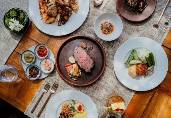 Sawah Terrace Sunday Brunch, Sajikan Berbagai Hidangan Lokal Terbaik