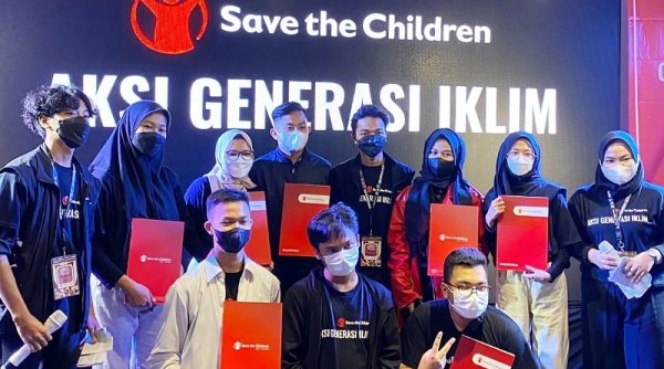 Save The Children Bersama Puluhan Anak dan Pemuda di Jabar Suarakan Dampak Krisis Iklim Melalui Festival Film Dokumenter