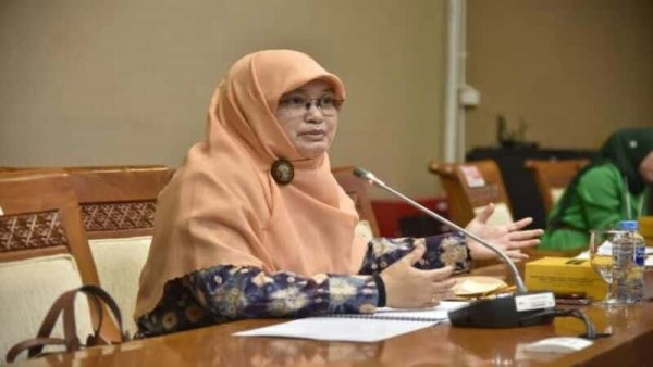Legislator Minta Kejelasan Harga Keekonomian BBM Sesungguhnya dalam Rapat Pembahasan RAPBN 2023
