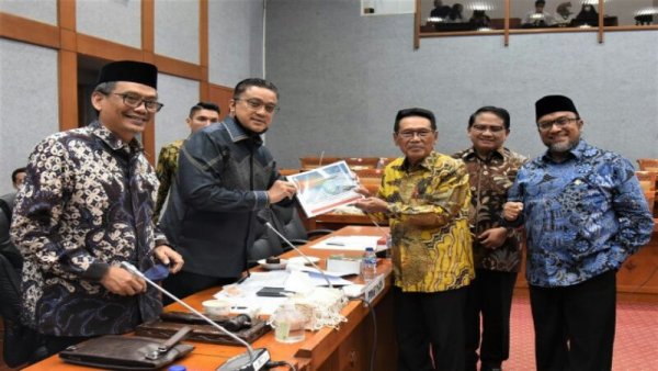 Atasi PTS Tidak Sehat, Pemerintah Perlu Gabungkan Perguruan Tinggi