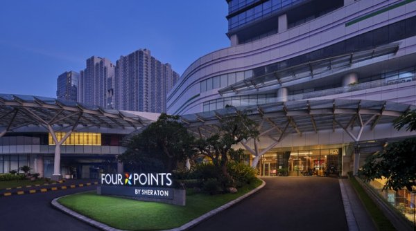 Four Points by Sheraton Surabaya, Pakuwon Indah Dinobatkan Sebagai 'Hotel of The Year 2021' oleh APEC Marriott International