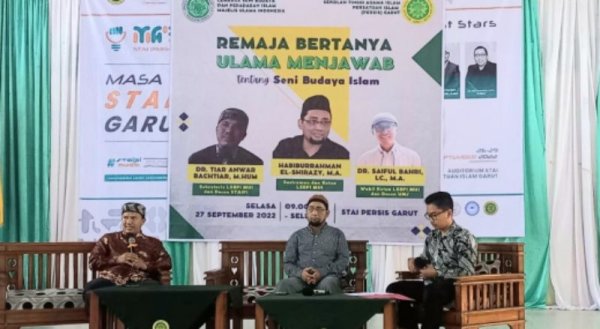 Gelar Remaja Bertanya Ulama Menjawab di Garut, LSBPI MUI Edukasikan Seni Budaya Islam