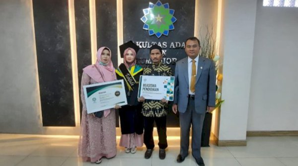 Berbekal Tahfidz Qur'an, Risa Asriani Berhasil Menyelasaikan Kuliahnya di UIN SGD Bandung