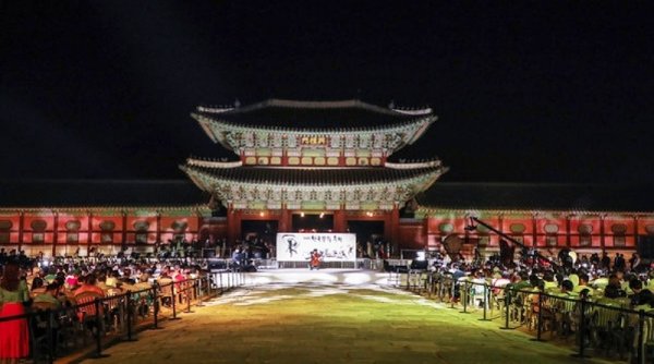 Artis-artis Korea Hari ini Tampil di 'K-Culture Festival Eve'