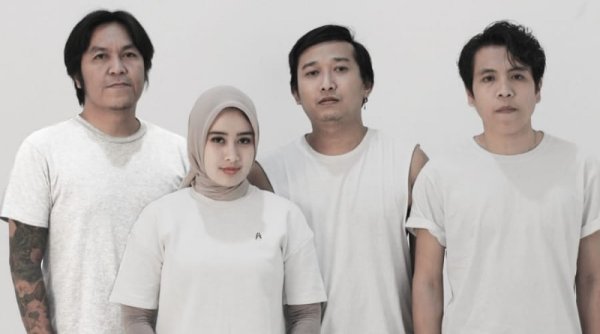 BIG Records Asia Meluncurkan Musical Short Film Pertama dari Grup Band H.U.E