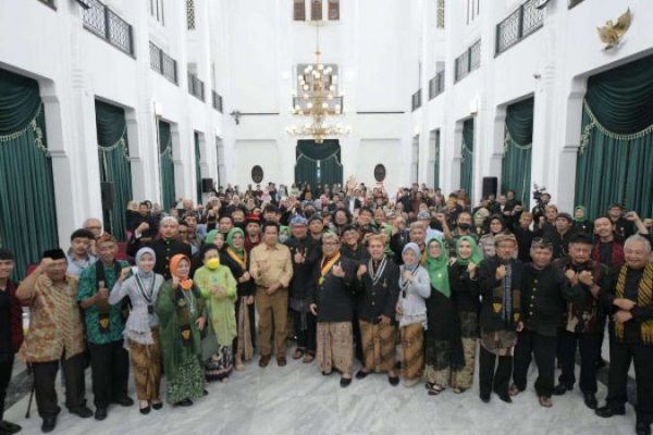 Ridwan Kamil Ajak Damas Jadi Juru Damai