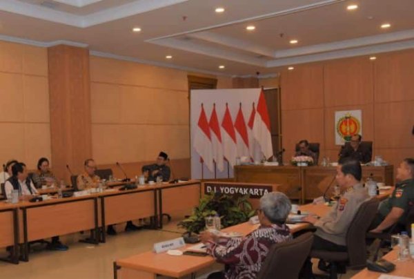 Baleg Hendak Sempurnakan Undang-Undang Soal Sampah